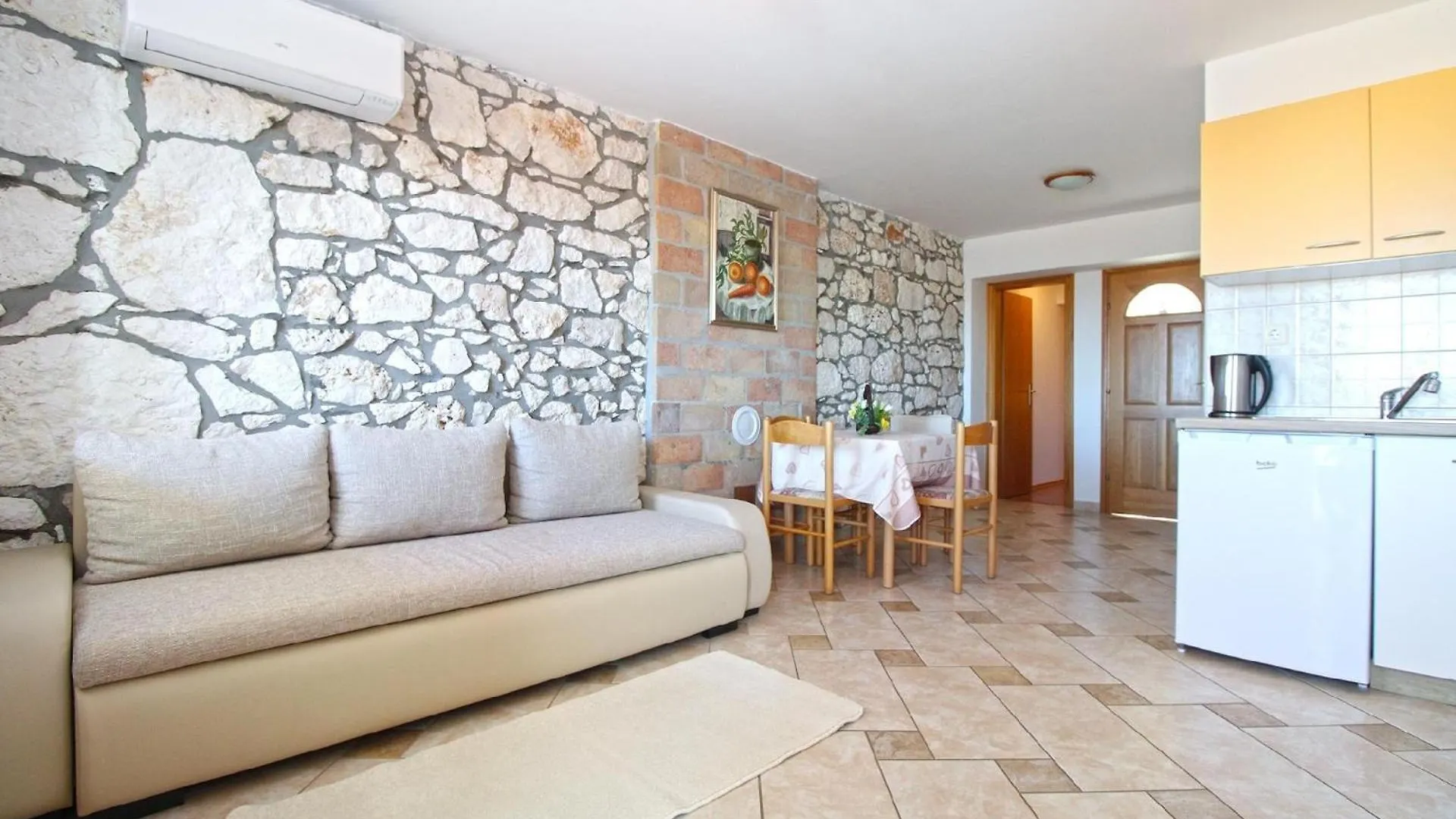 Ferienwohnung Fuer 4 Personen Ca 35 Qm In Vinkuran, Istrien Istrische Riviera 0*, Vinkuran
