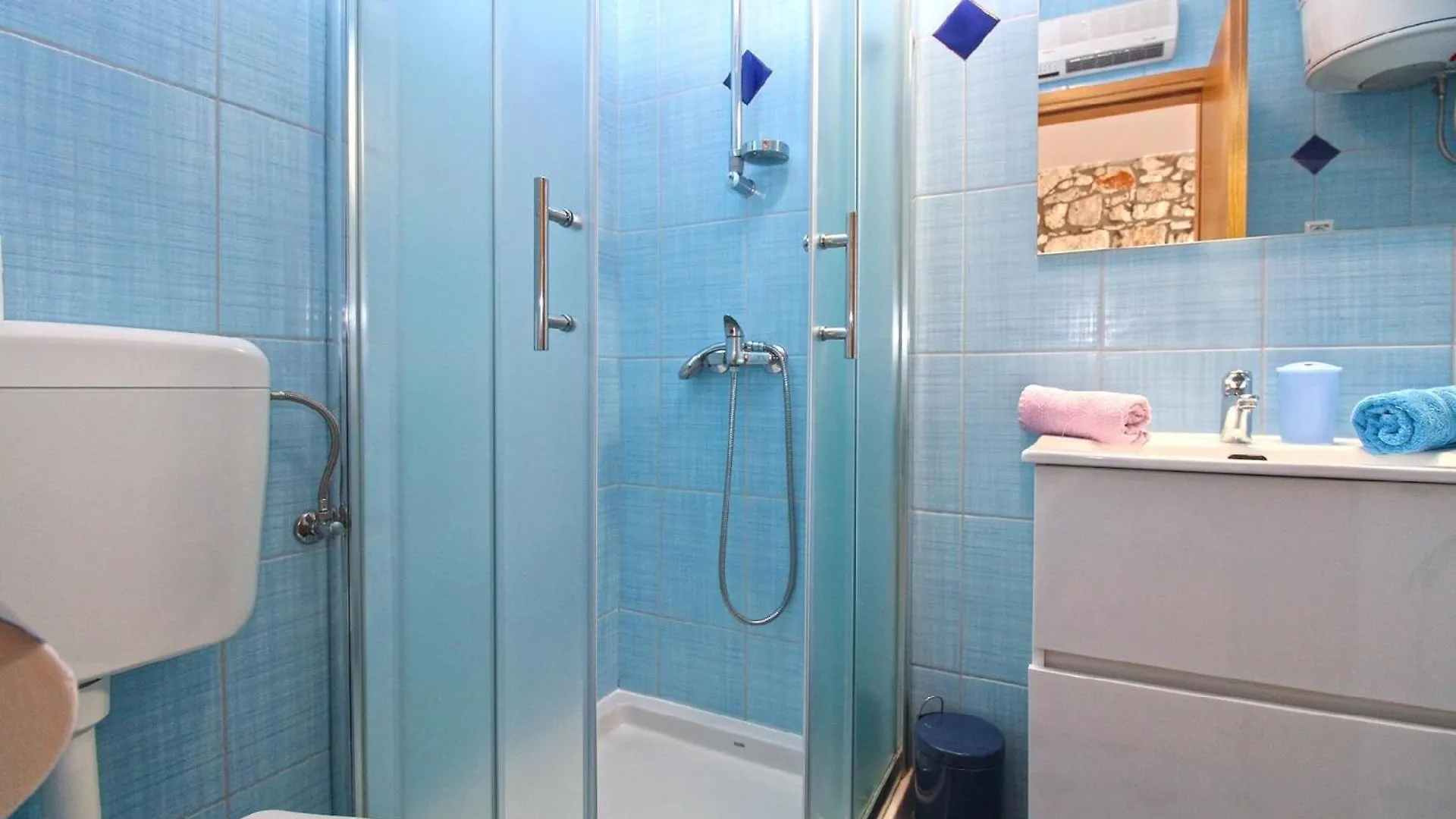 Apartment Ferienwohnung Fuer 4 Personen Ca 35 Qm In Vinkuran, Istrien Istrische Riviera