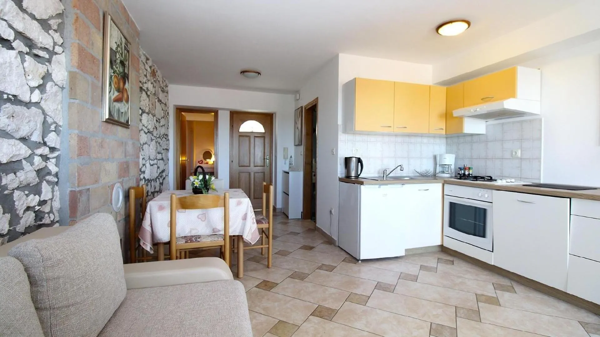 Apartment Ferienwohnung Fuer 4 Personen Ca 35 Qm In Vinkuran, Istrien Istrische Riviera